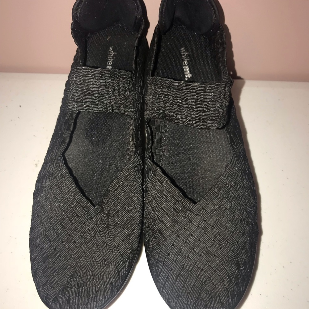 WHITE MT SHOES BLACK